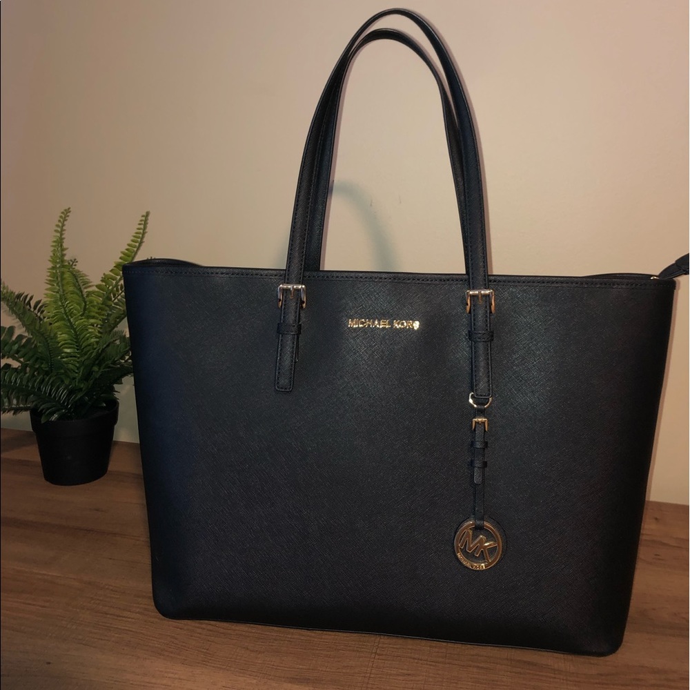 Michael Kors Tote